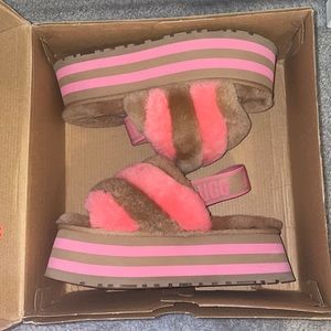 UGG Disco Slide Platform